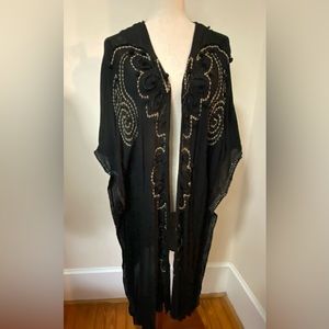 Elegant Black Embroidered Kimono
